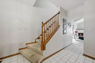 5119 Deblin Ln, Oak Lawn, IL 60453 - Photo 4
