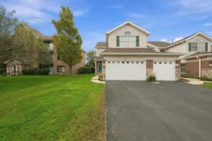 5119 Deblin Ln, Oak Lawn, IL 60453 - Photo 2