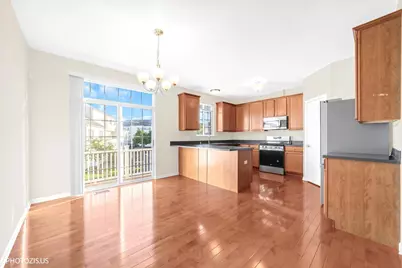 1717 Maple Avenue, Hanover Park, IL 60133 - Photo 8