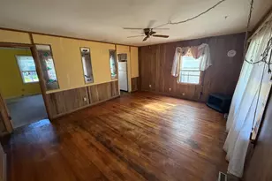 254 S Fulton Ave, Bradley, IL 60915 - Photo 2