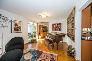 9423 Lincolnwood Dr, Evanston, IL 60203 - Photo 6
