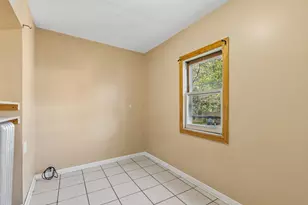 5700 N Artesian Ave, Chicago, IL 60659 - Photo 14