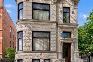 1648 N Leavitt St, Chicago, IL 60647 - Photo 1