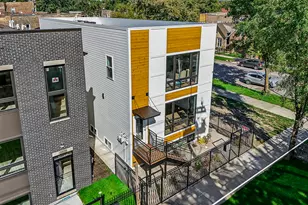 3804 W Ohio St, Chicago, IL 60624 - Photo 2