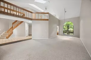 11458 Ashley Woods Dr, Westchester, IL 60154 - Photo 2