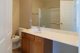 1905 Concord Dr, McHenry, IL 60050 - Photo 20
