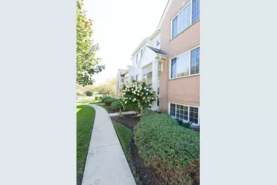 1905 Concord Drive, McHenry, IL 60050 - Photo 2