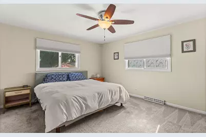 391 N Kramer Avenue, Lombard, IL 60148 - Photo 14