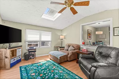391 N Kramer Avenue, Lombard, IL 60148 - Photo 12