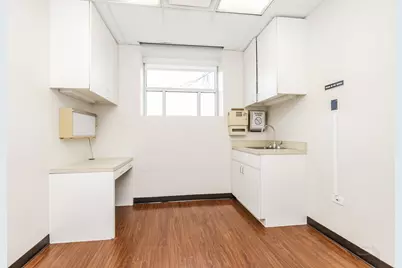 7126 N Lincoln Avenue, Lincolnwood, IL 60712 - Photo 6