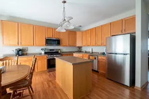 3725 Munson St, Plano, IL 60545 - Photo 6