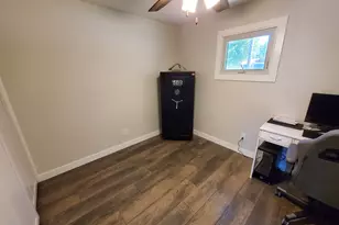 1445 Tonti St, Lasalle, IL 61301 - Photo 10