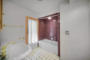 207 Sophia St, West Chicago, IL 60185 - Photo 24