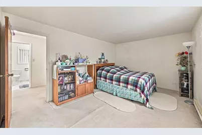 17W678 Kirkland Lane, Villa Park, IL 60181 - Photo 20