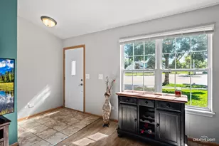 1317 Sherborn Ct, Minooka, IL 60447 - Photo 2