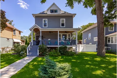 3239 Wesley Avenue, Berwyn, IL 60402 - Photo 1