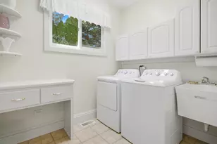 2001 Red Barn Rd, Woodstock, IL 60098 - Photo 22