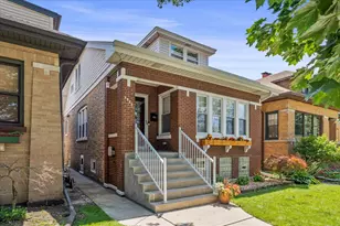 5523 W Pensacola Ave, Chicago, IL 60641 - Photo 2