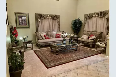 3898 Linneman Street, Glenview, IL 60025 - Photo 4