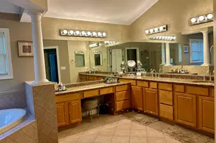 3898 Linneman St, Glenview, IL 60025 - Photo 22
