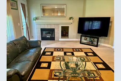 3898 Linneman Street, Glenview, IL 60025 - Photo 8