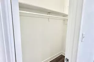 2224 S Sacramento Ave, Chicago, IL 60623 - Photo 6