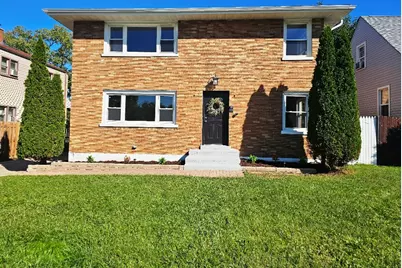 125 S Addison Road, Addison, IL 60101 - Photo 1