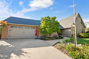 1345 Edmonds Ave, New Lenox, IL 60451 - Photo 2