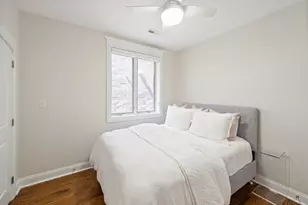 1450 W Chestnut St, Chicago, IL 60642 - Photo 16