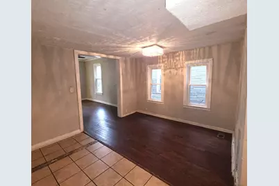 11566 S Lafayette Avenue, Chicago, IL 60628 - Photo 6