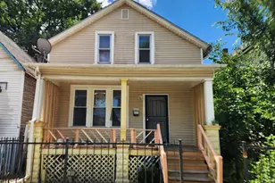 11566 S Lafayette Ave, Chicago, IL 60628 - Photo 1