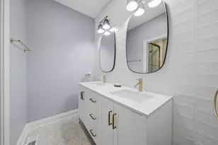 955 Livingston Ln, Inverness, IL 60010 - Photo 66