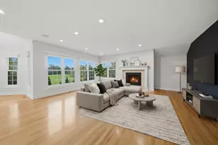 955 Livingston Ln, Inverness, IL 60010 - Photo 38