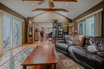 1606 E Waverly Court, Arlington Heights, IL 60004 - Photo 4