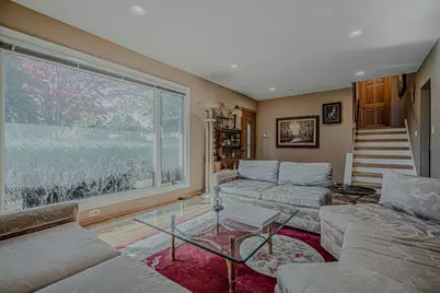 1606 E Waverly Court, Arlington Heights, IL 60004 - Photo 8