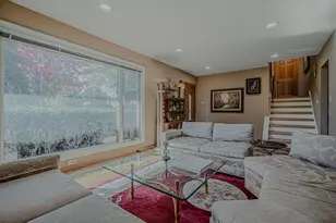 1606 E Waverly Ct, Arlington Heights, IL 60004 - Photo 8