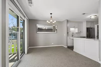 549 Williamsburg Court #B2, Wheeling, IL 60090 - Photo 8
