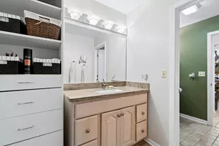 125 N Park Blvd, Glen Ellyn, IL 60137 - Photo 26