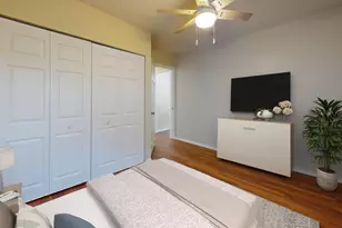 337 Mallard Ct, Vernon Hills, IL 60061 - Photo 14