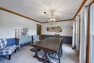 40W725 Aberdeen Ln, Saint Charles, IL 60175 - Photo 4