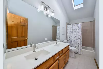 [Address not provided], Saint Charles, IL 60175 - Photo 20