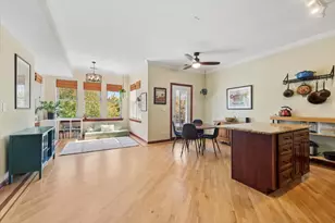 4910 N Drake Ave, Chicago, IL 60625 - Photo 10
