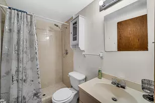 1660 Sycamore Ave, Hanover Park, IL 60133 - Photo 16