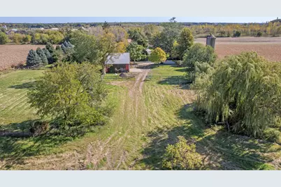 21443 Airport Road, Sycamore, IL 60178 - Photo 48
