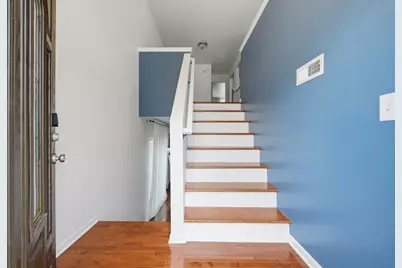 640 Four Seasons Boulevard #640, Aurora, IL 60504 - Photo 2