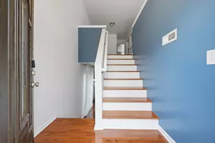 640 Four Seasons Blvd, Aurora, IL 60504 - Photo 2