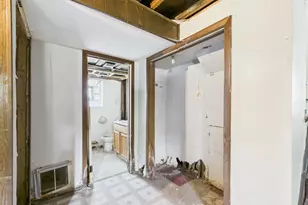 [Address not provided], Dolton, IL 60419 - Photo 12