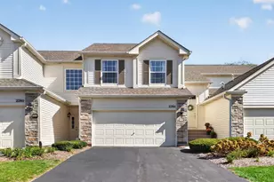 2264 Summerlin Dr, Aurora, IL 60503 - Photo 2
