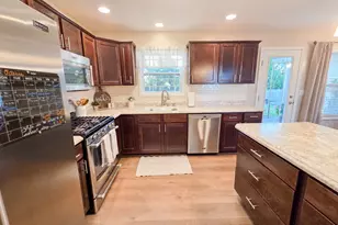 1415 Indian Trail, Kankakee, IL 60901 - Photo 8