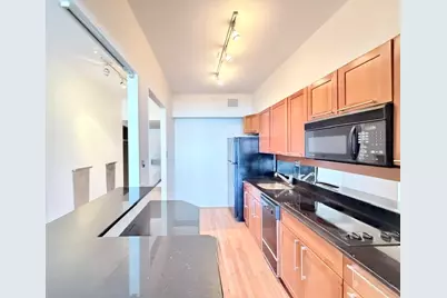 175 E Delaware Place #5604, Chicago, IL 60611 - Photo 8